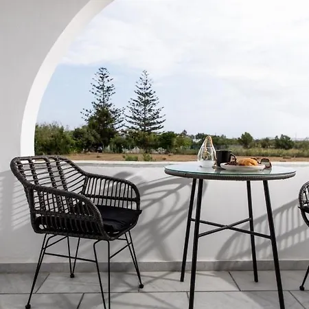 Asterias Aparthotel 3*