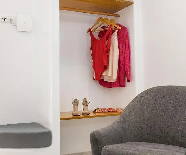 アパートホテル Asterias Agia Anna (Naxos)