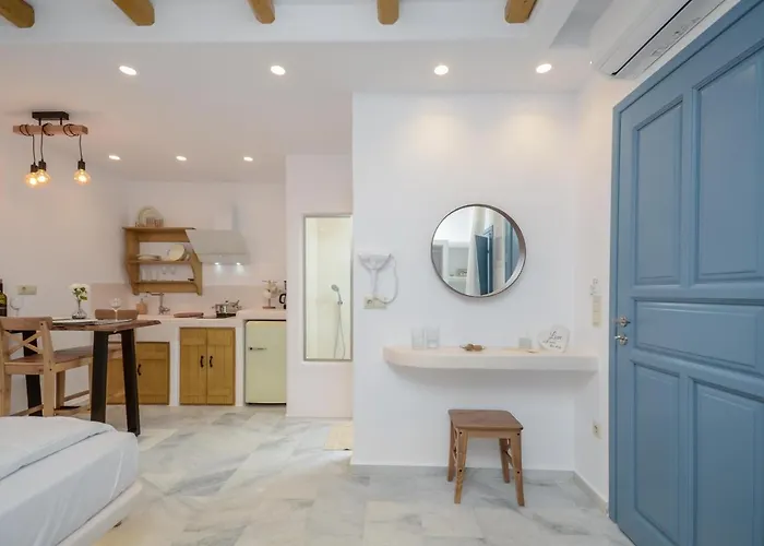 アパートホテル Asterias 3*