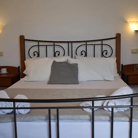 Asterias Apartahotel *