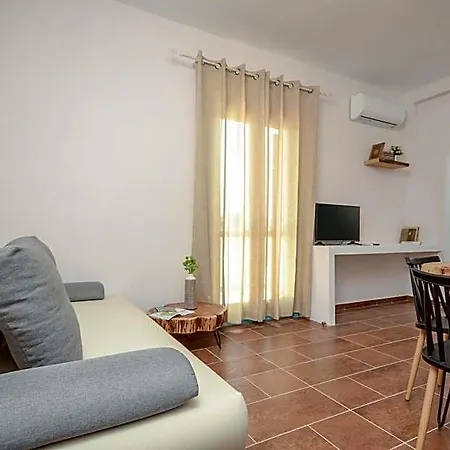 Asterias Апарт-отель 3*