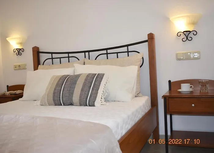 Asterias Agia Anna (Naxos)